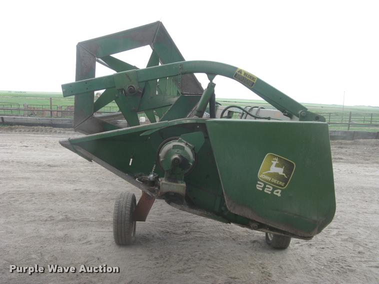 image for item L2349 John Deere 224 platform head