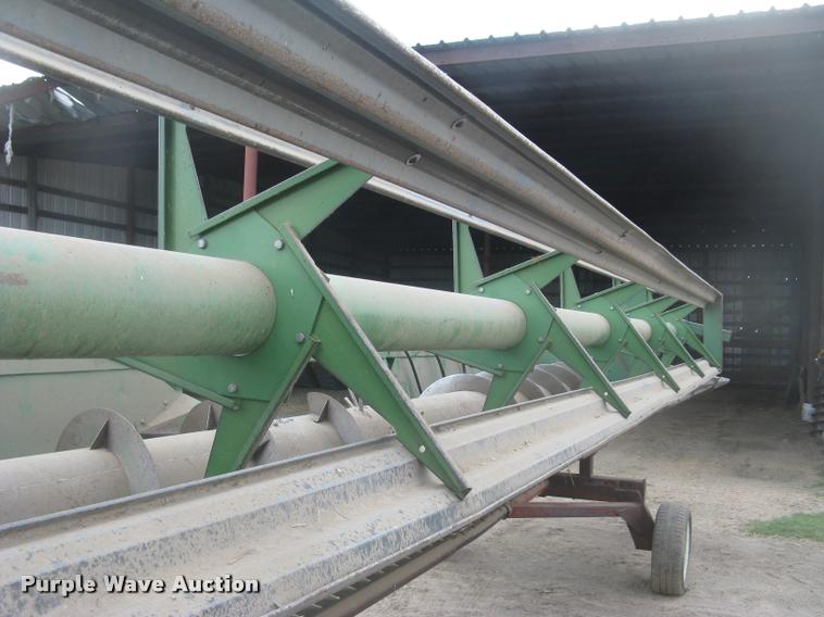 image for item L2349 John Deere 224 platform head