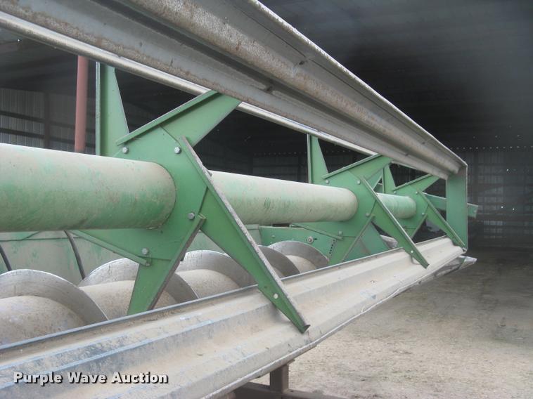 image for item L2349 John Deere 224 platform head