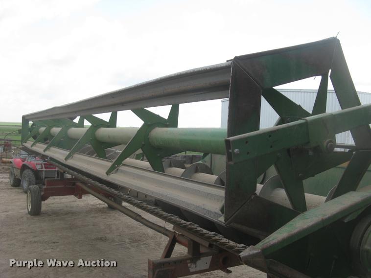 image for item L2349 John Deere 224 platform head