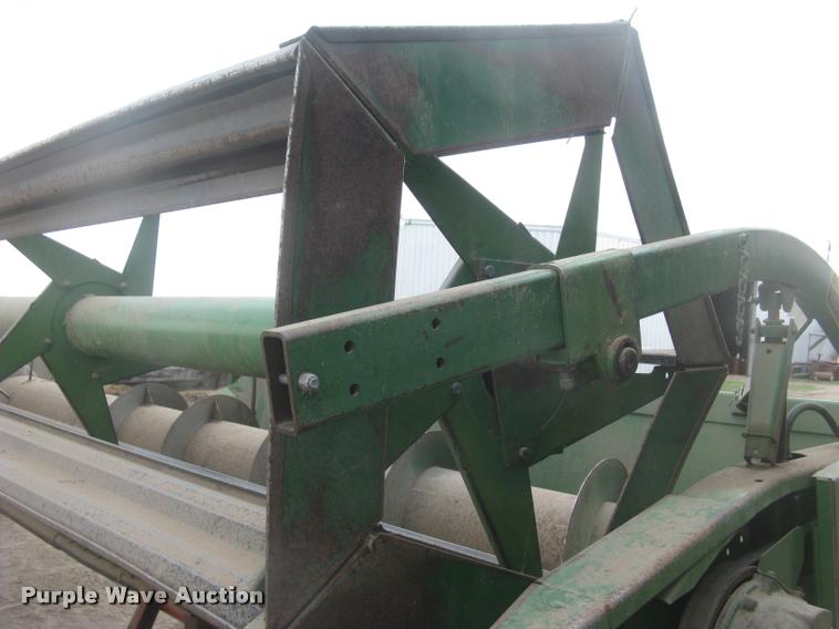 image for item L2349 John Deere 224 platform head