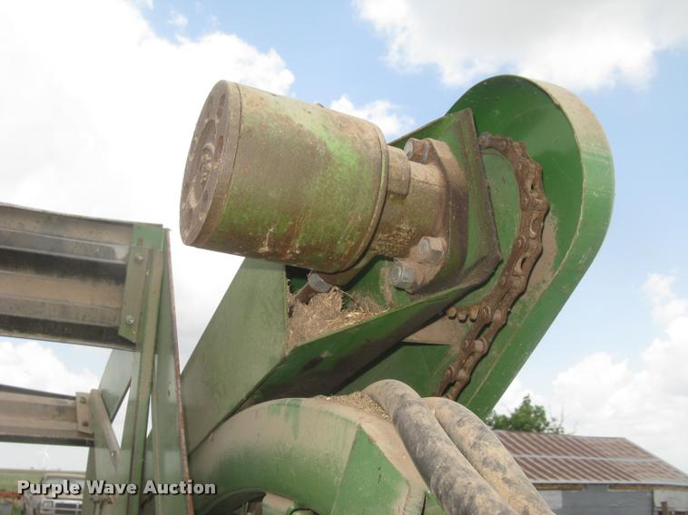 image for item L2349 John Deere 224 platform head