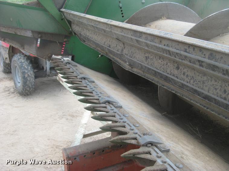 image for item L2349 John Deere 224 platform head