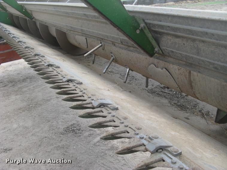 image for item L2349 John Deere 224 platform head