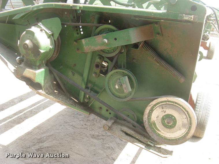 image for item L2349 John Deere 224 platform head