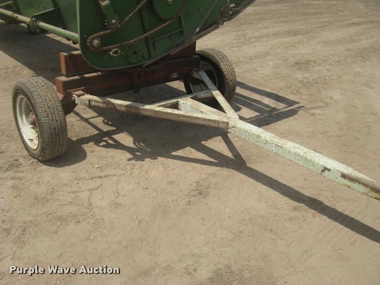 image for item L2349 John Deere 224 platform head