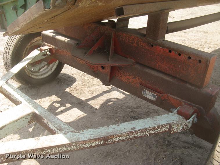 image for item L2349 John Deere 224 platform head