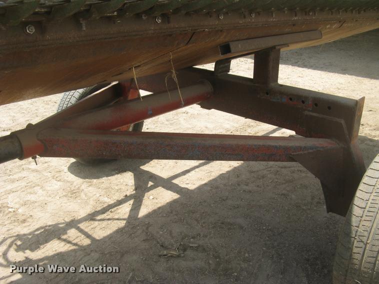 image for item L2349 John Deere 224 platform head