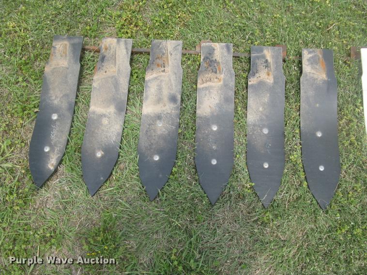 image for item L2349 John Deere 224 platform head