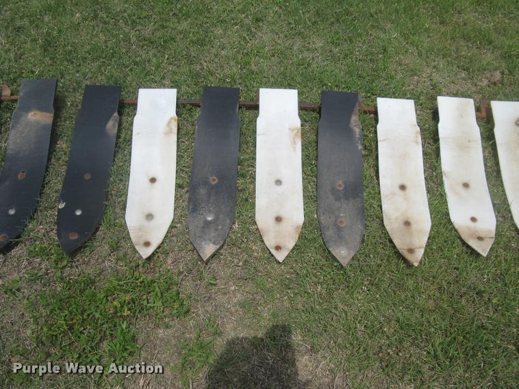 image for item L2349 John Deere 224 platform head