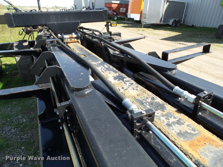 image for item L5542 2014 Harvest International toolbar