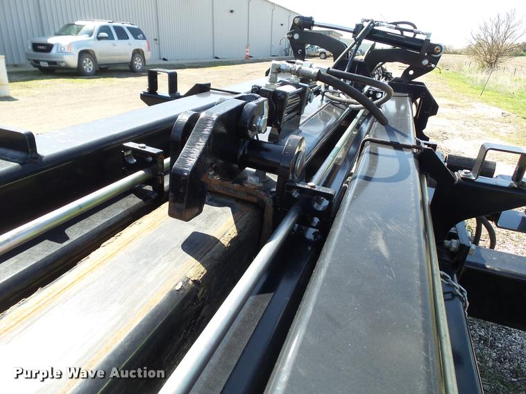 image for item L5542 2014 Harvest International toolbar