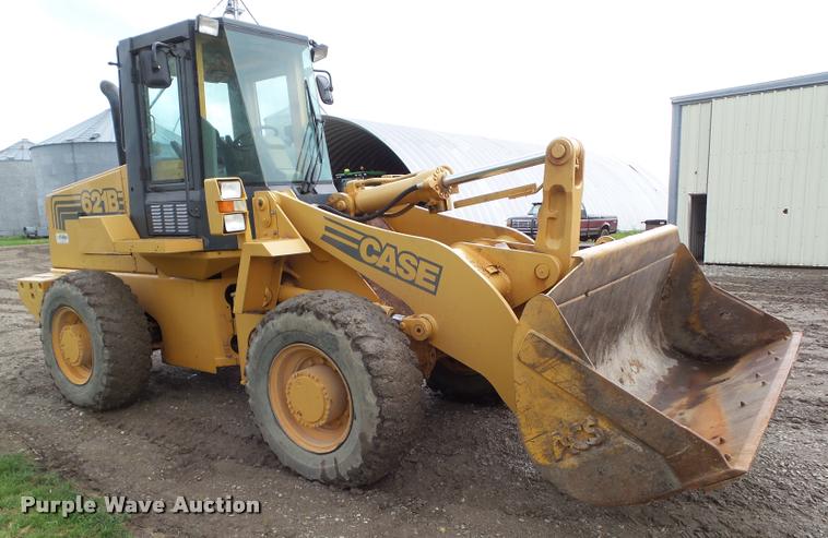 image for item L5551 1997 Case 621B wheel loader