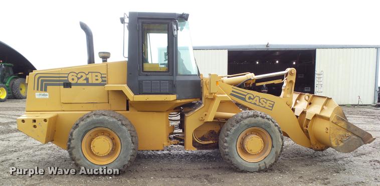 image for item L5551 1997 Case 621B wheel loader