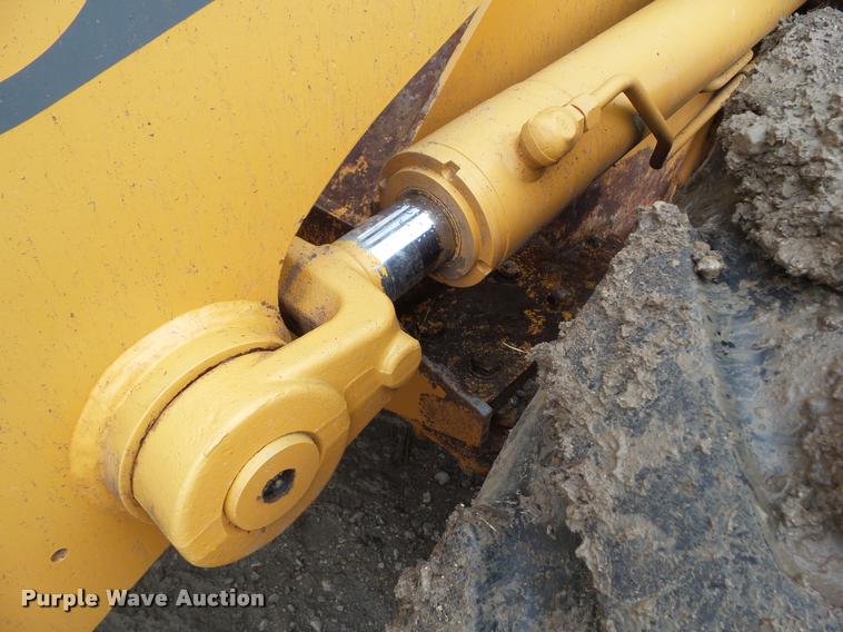 image for item L5551 1997 Case 621B wheel loader