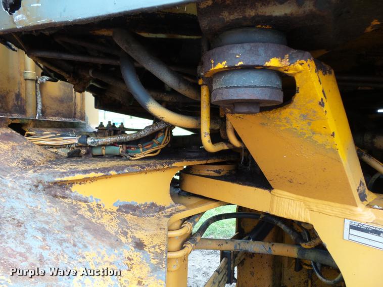 image for item L5551 1997 Case 621B wheel loader