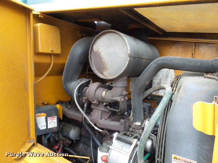 image for item L5551 1997 Case 621B wheel loader