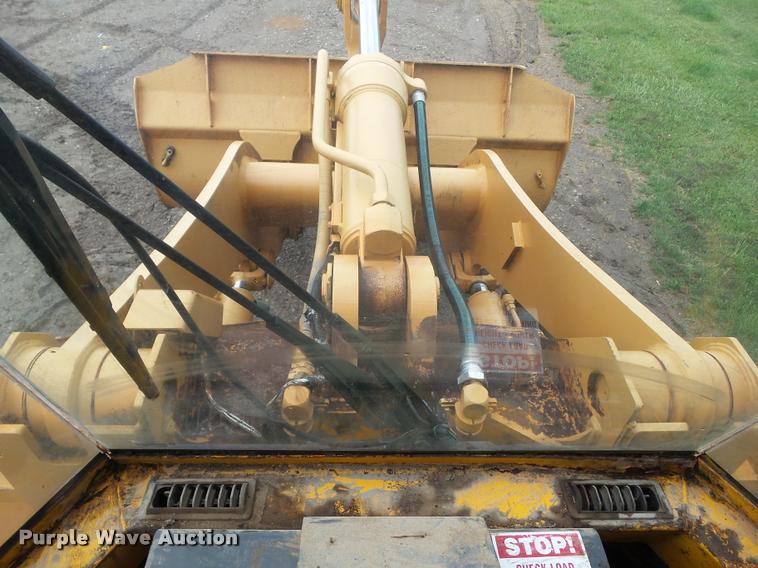 image for item L5551 1997 Case 621B wheel loader