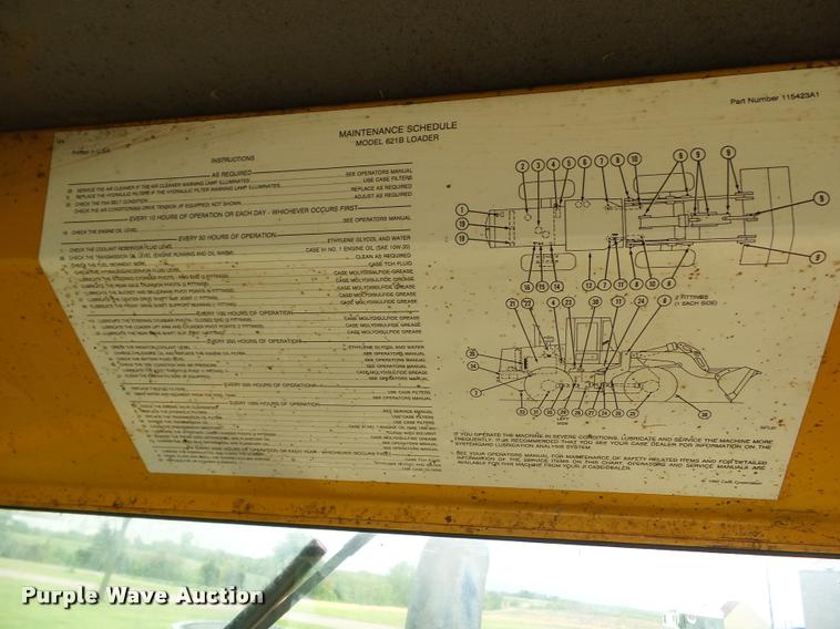 image for item L5551 1997 Case 621B wheel loader