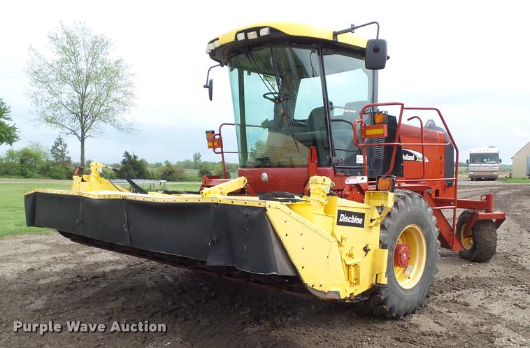 image for item L5553 2006 New Holland HW345 self-propelled windrower