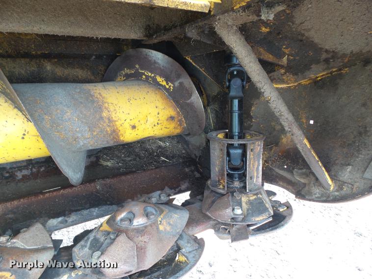 image for item L5553 2006 New Holland HW345 self-propelled windrower