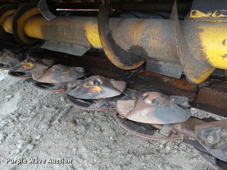 image for item L5553 2006 New Holland HW345 self-propelled windrower