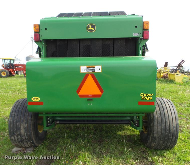 image for item L5554 2012 John Deere 568 Mega Wide Plus round baler