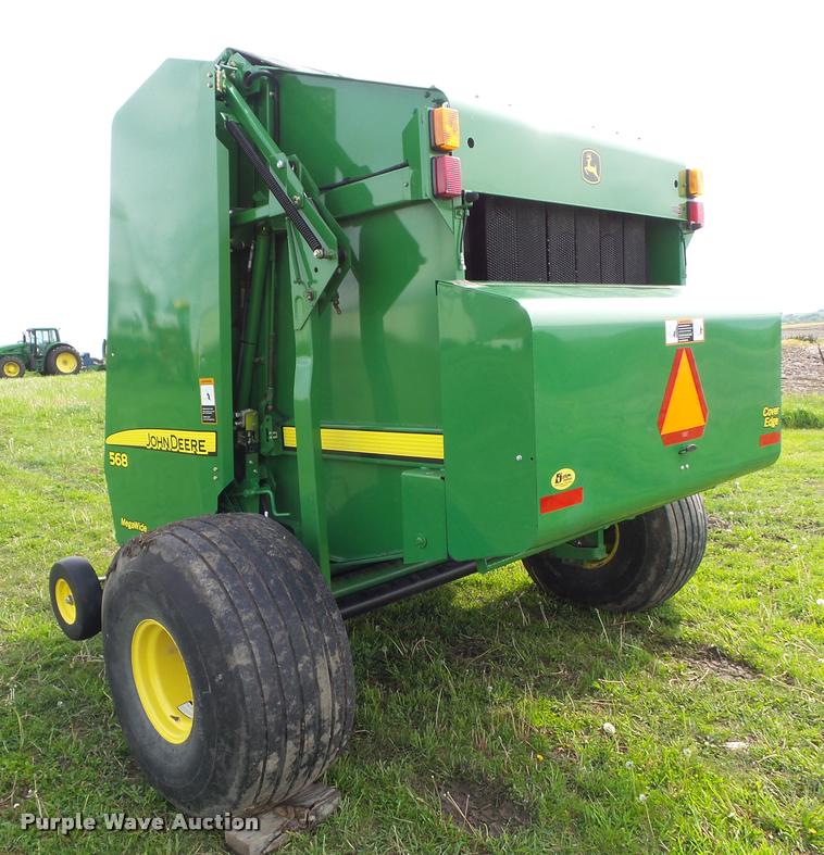 image for item L5554 2012 John Deere 568 Mega Wide Plus round baler