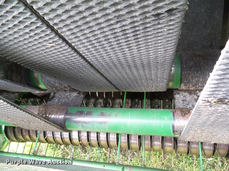 image for item L5554 2012 John Deere 568 Mega Wide Plus round baler