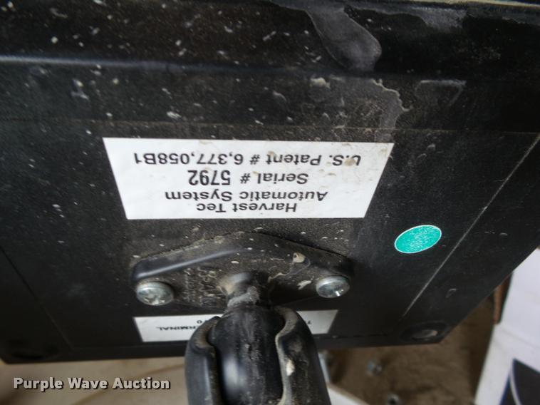 image for item L5554 2012 John Deere 568 Mega Wide Plus round baler