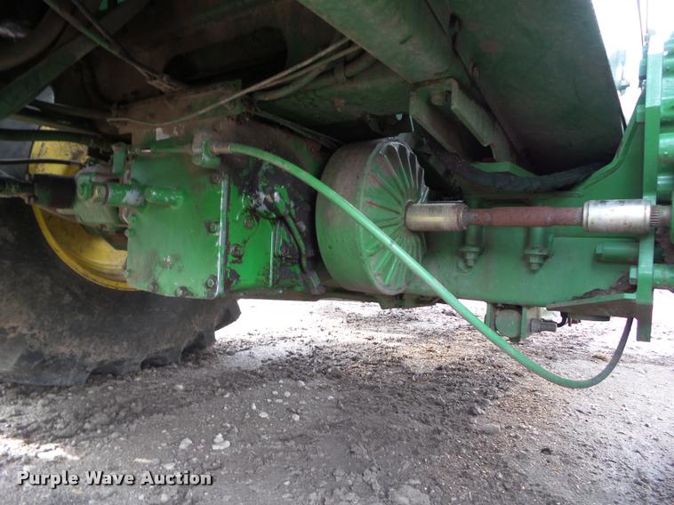 image for item L5556 1997 John Deere 6910 forage harvester