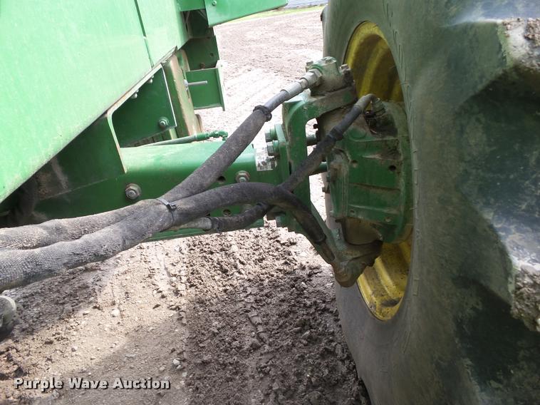 image for item L5556 1997 John Deere 6910 forage harvester