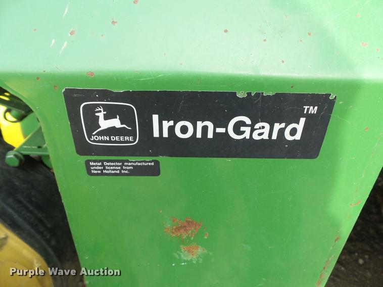 image for item L5556 1997 John Deere 6910 forage harvester