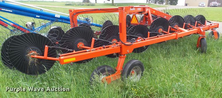 image for item L5595 2013 Kuhn SR600 G11 speed rake