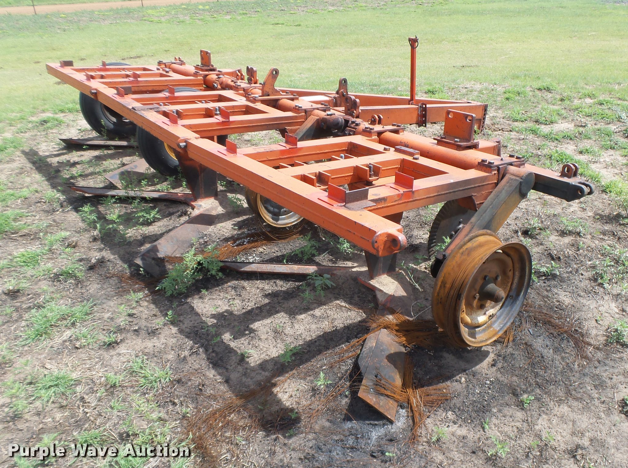 Richardson stubble mulch sweep plow in Knowles, OK Item DB2570 sold