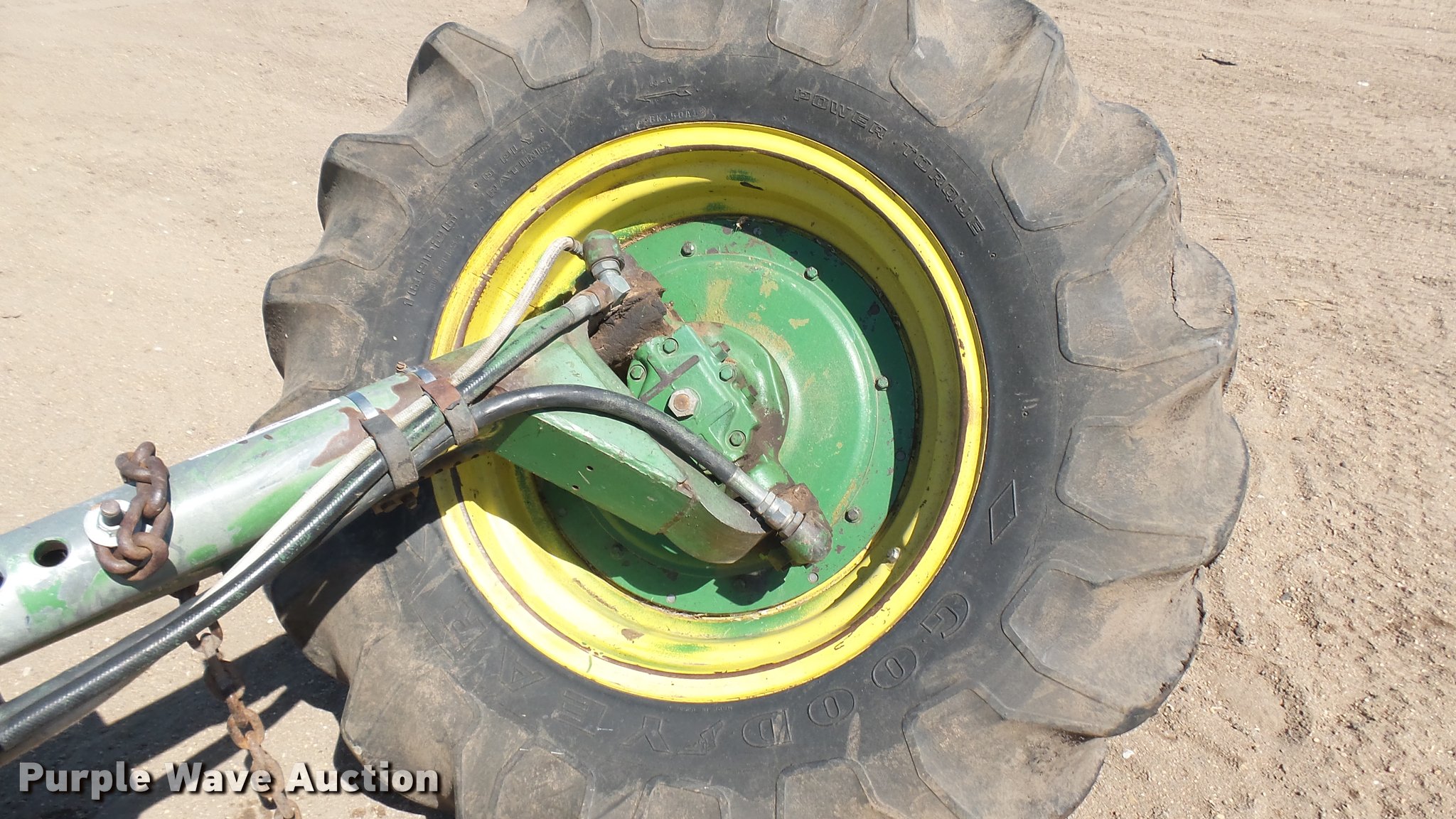 John Deere combine rear axle and wheels in Kinsley, KS Item DO9607