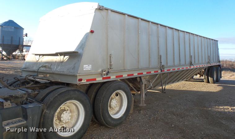 image for item DA5886 1979 Doonan grain trailer