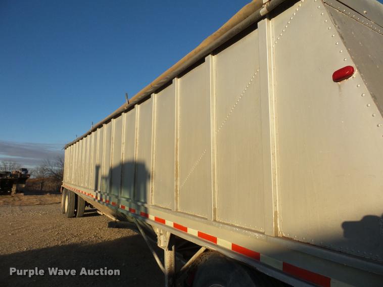 image for item DA5886 1979 Doonan grain trailer
