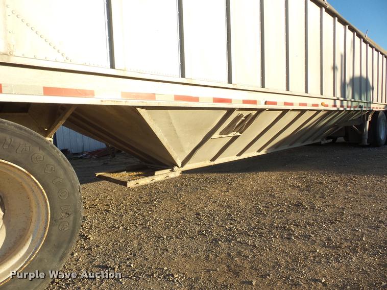 image for item DA5886 1979 Doonan grain trailer