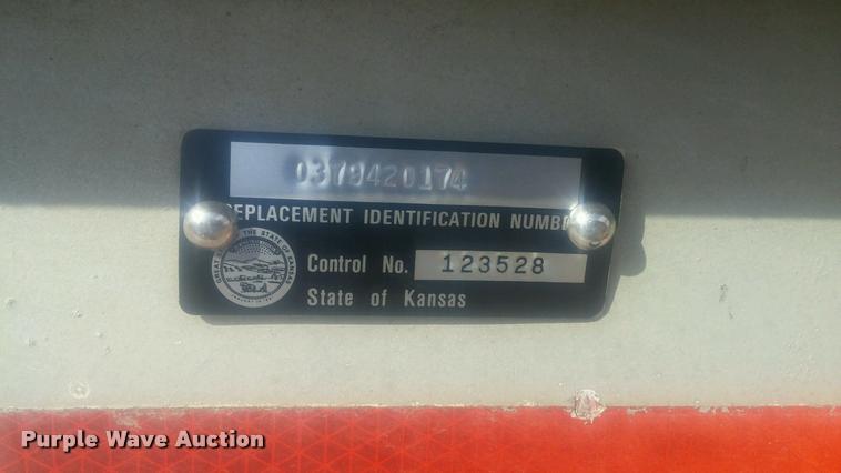 image for item DA5886 1979 Doonan grain trailer