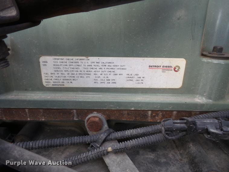 image for item DA6256 2007 Freightliner Century Class ST120 semi truck