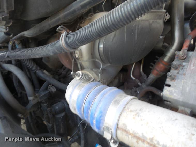 image for item DA6256 2007 Freightliner Century Class ST120 semi truck