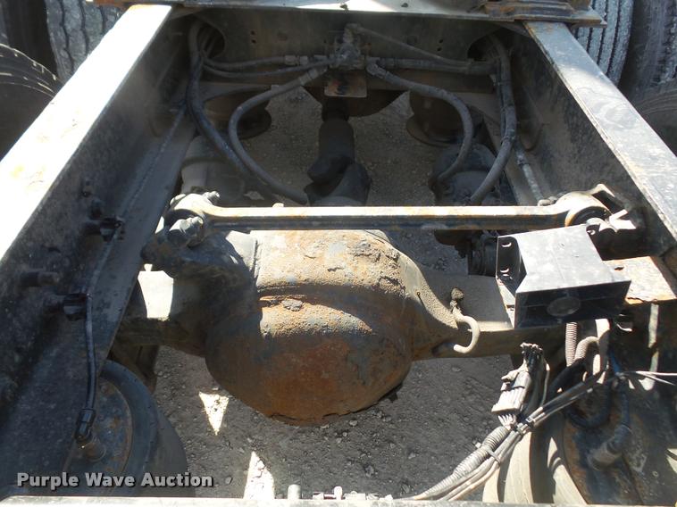 image for item DA6256 2007 Freightliner Century Class ST120 semi truck