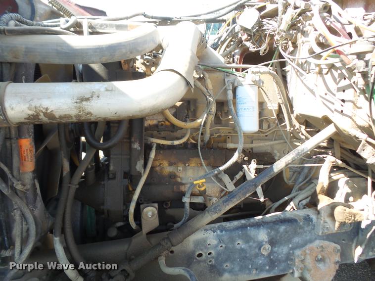 image for item DA6317 1992 Ford L9000 semi truck