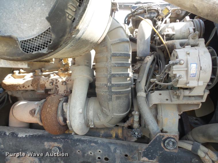 image for item DA6317 1992 Ford L9000 semi truck