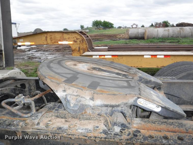 image for item DB3954 1996 International 9600 semi truck