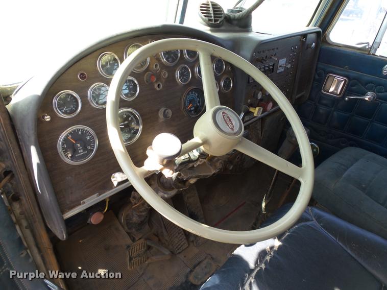 image for item DB4715 1985 Peterbilt 359 winch semi truck