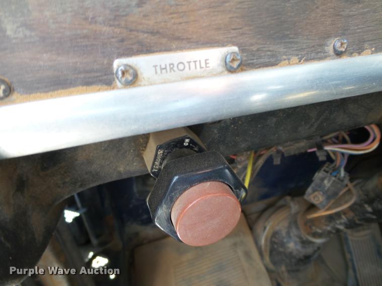 image for item DB4715 1985 Peterbilt 359 winch semi truck