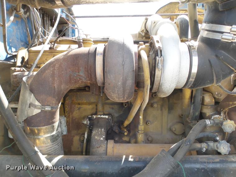 image for item DB4715 1985 Peterbilt 359 winch semi truck