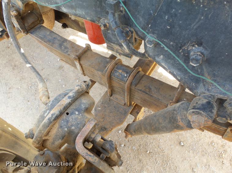 image for item DB4715 1985 Peterbilt 359 winch semi truck